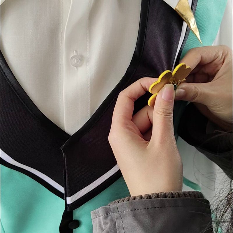 在四季更迭中，与你共织爱的诗篇…