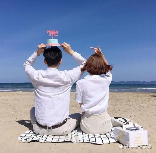 三言两语，胜过千言万语｜最短情话对白大全