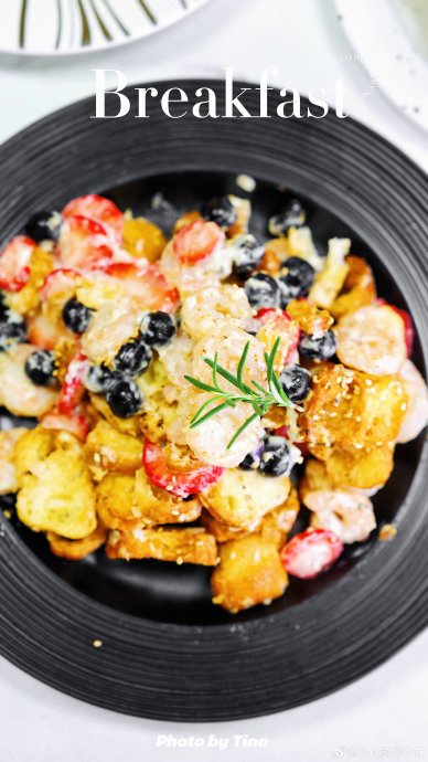 晨光中的美味唤醒？