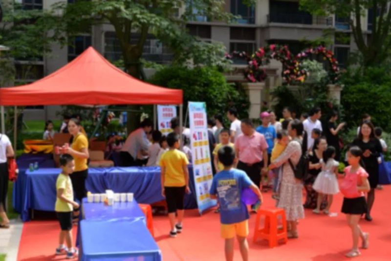 下雨天的公园，像一场迟到的温柔？