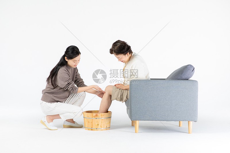 水温有点烫，但心里暖和！