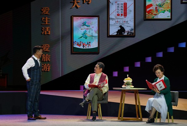 话剧里的爱，比舞台更动人！