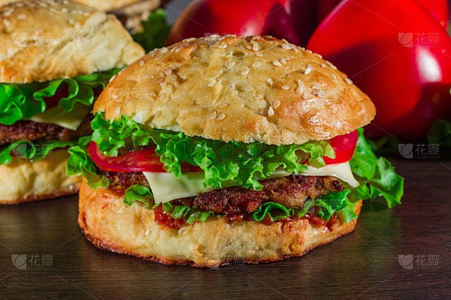 一口汉堡的快乐？