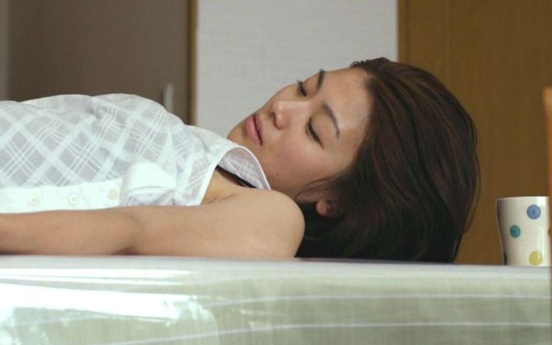 夏日午后,旧屋里的秘密? 夏日午后,旧屋里的秘密?