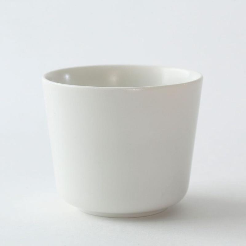 茶山晨雾里的指尖触感