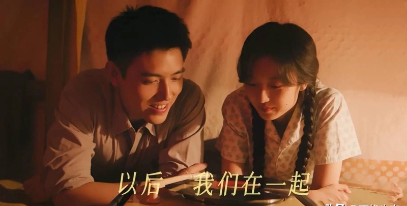 岁末情深，与你共度时光…