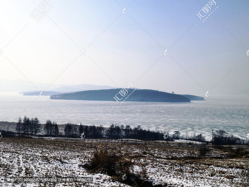 五虎岛的晨雾与海的低语? 五虎岛的晨雾与海的低语?