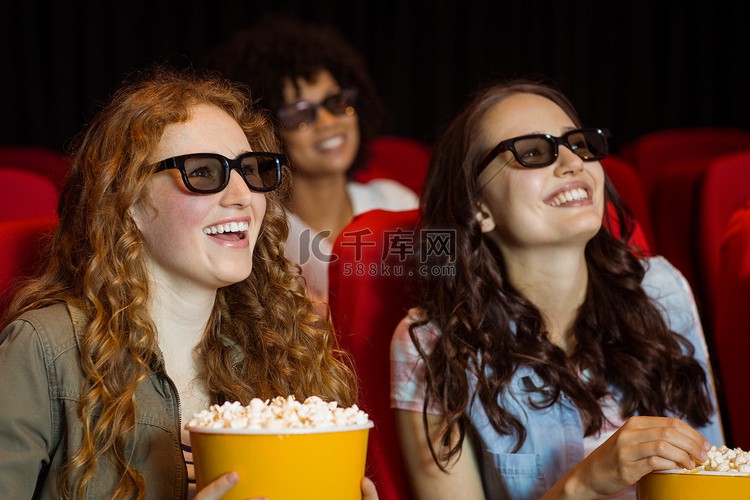 电影院里的“真实”幻觉…